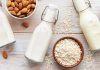 Hafermilch selber machen – Hafermilch, Mandelmilch und Sojamilch in Flaschen