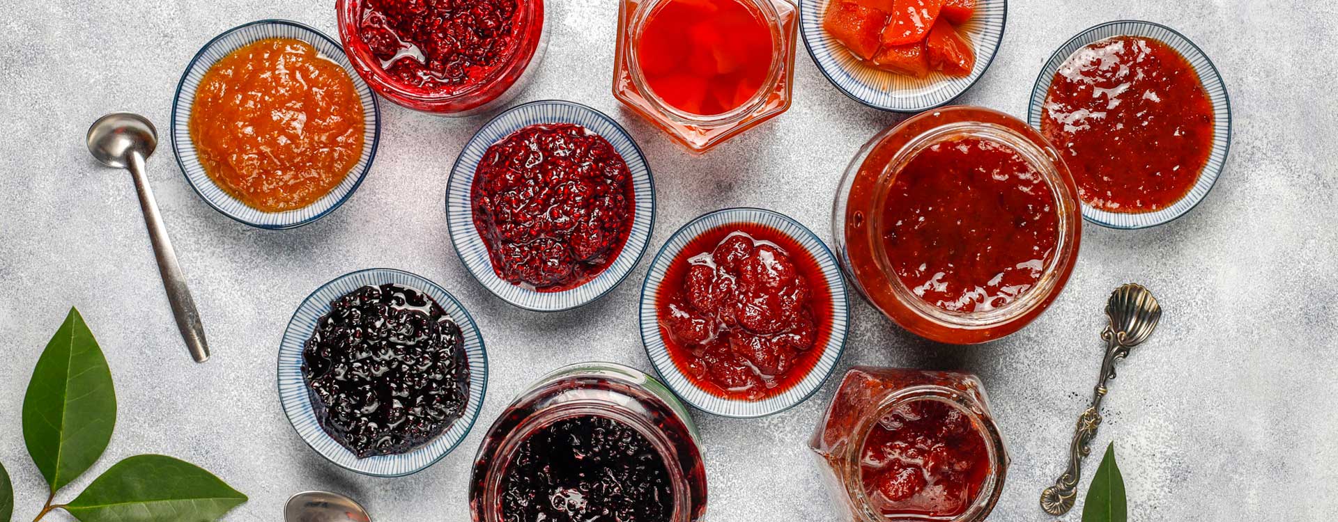 Marmelade kochen – verschiedenen Marmeladen, Konfitüren und Gelees